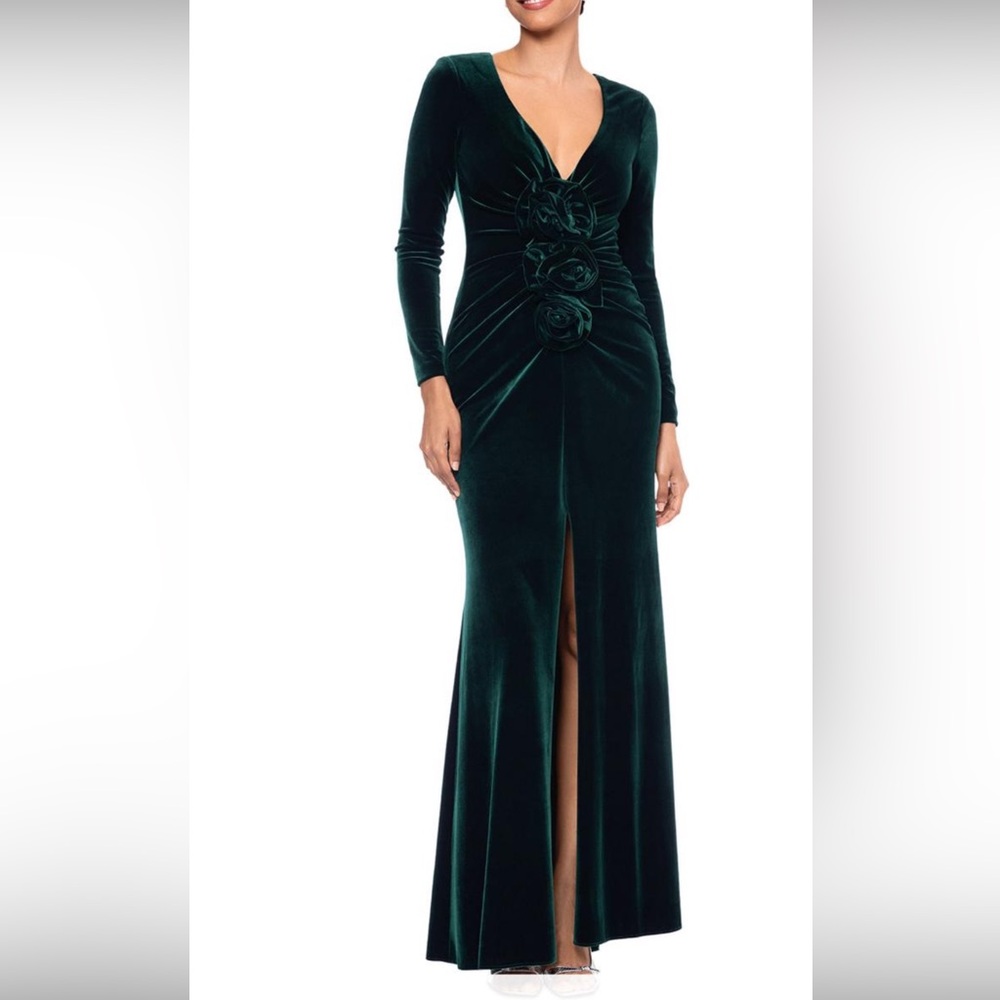 Betsy & Adam Black Long Sleeve Mock Neck Gown